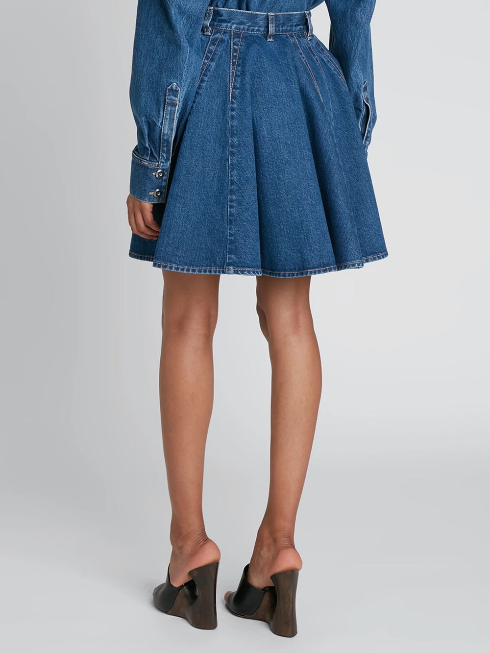 Alaia blue denim skater pleated jean skirt - Picture 4 of 12